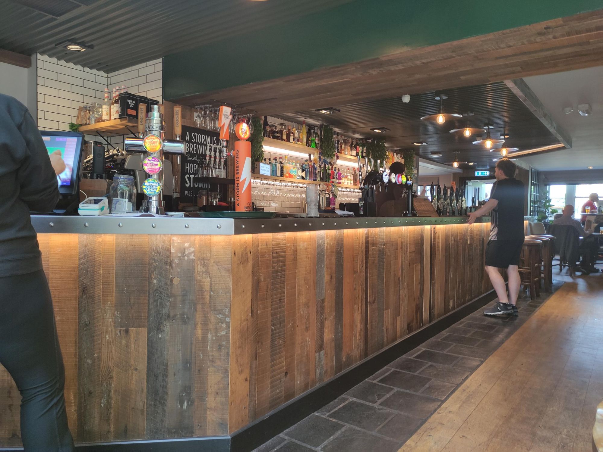 (Bar). Published on 26-05-2026