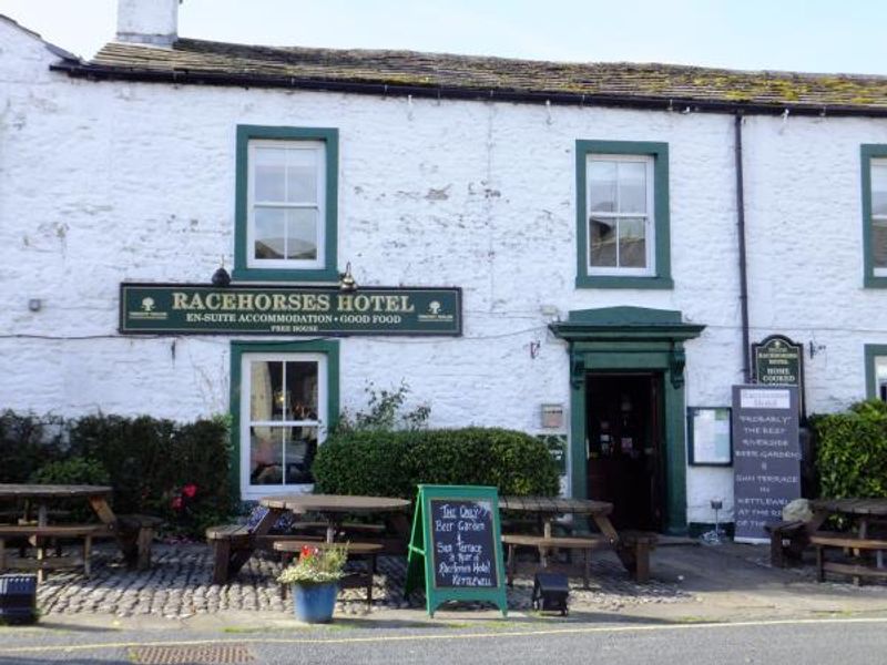 the Racehorses, Kettlewell. (Pub, External, Key). Published on 17-10-2014