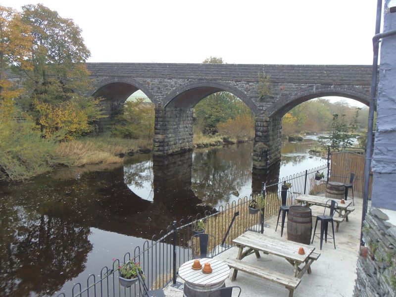 Terrace overlooking river Ribble. (Pub, External). Published on 13-10-2025 