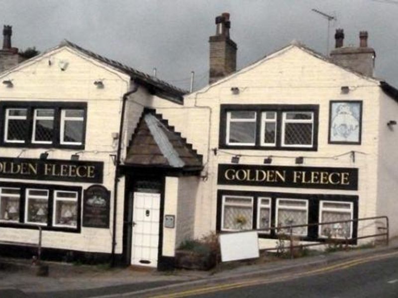 2015, The Golden Fleece, Oakworth. (Pub, External). Published on 28-01-2015