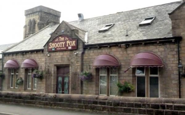 Snooty Fox, Oakworth. (Pub, External, Key). Published on 28-01-2015