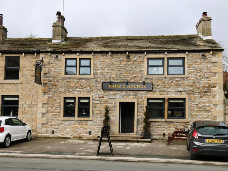 Hare & Hounds, Lothersdale. (Pub, External, Key). Published on 27-03-2018