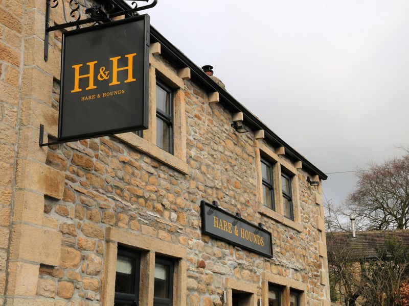 Hare & Hounds, Lothersdale. (Pub, External, Sign). Published on 27-03-2018