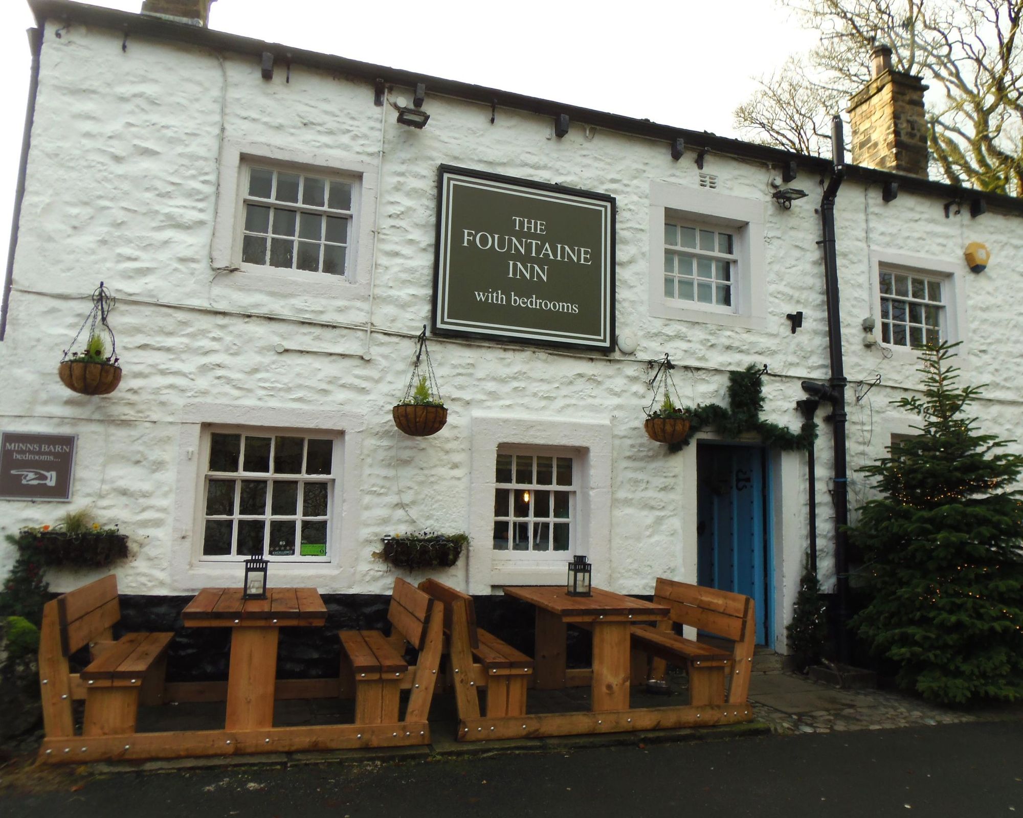 Pub front December 2025. (Pub, External, Sign). Published on 21-12-2025