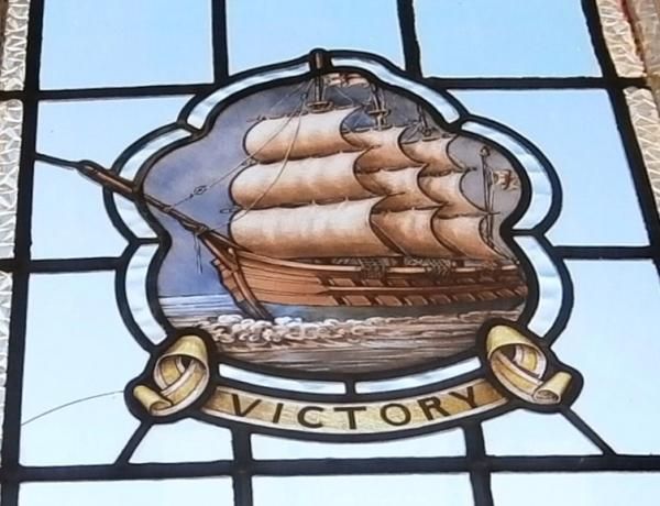Stained glass window. (Pub, Bar). Published on 18-12-2014