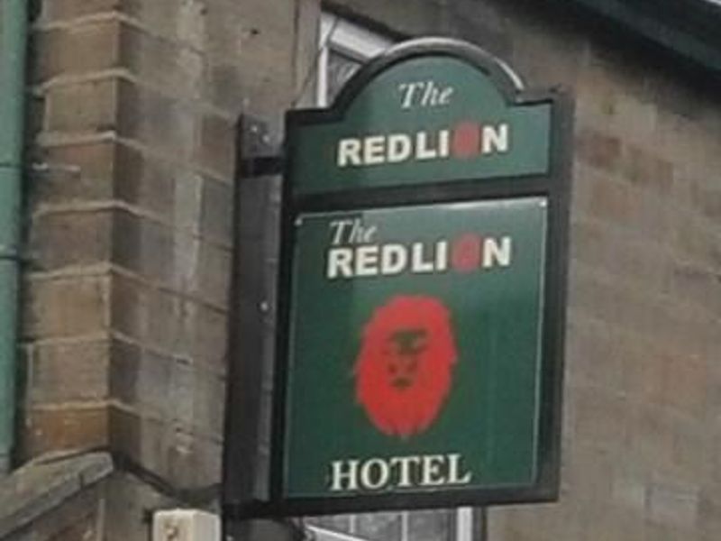 The Red Lion, Silsden - pub sign. (Pub, External, Sign). Published on 23-01-2015