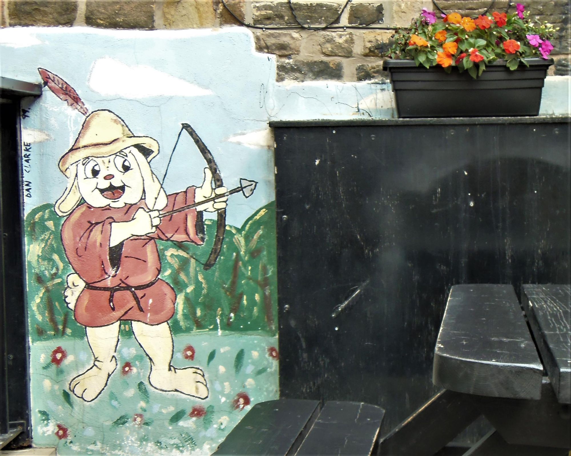 Mural on Beer Garden Wall summer 2023. (Pub, Garden). Published on 05-08-2023