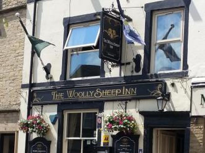 Woolly Sheep, Skipton, 2015. (Pub, External). Published on 23-01-2015