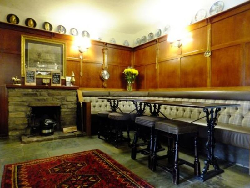 Lounge area, Craven Heifer, Stainforth. (Pub, Bar). Published on 04-08-2014