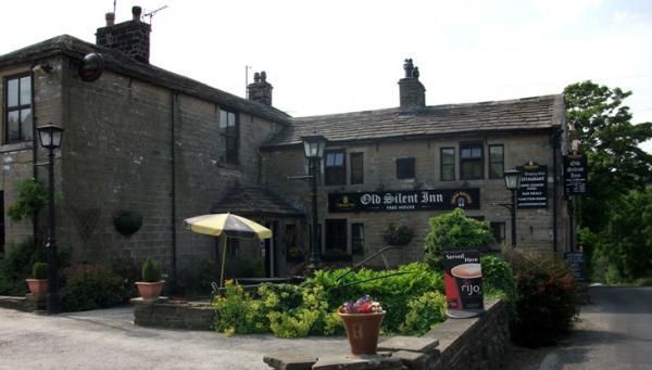 The Old Silent Inn, Stanbury, Haworth. (Pub, External). Published on 28-01-2015
