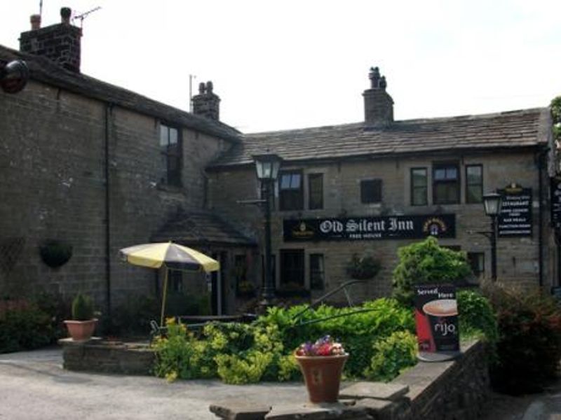 The Old Silent Inn, Stanbury, Haworth. (Pub, External). Published on 28-01-2015