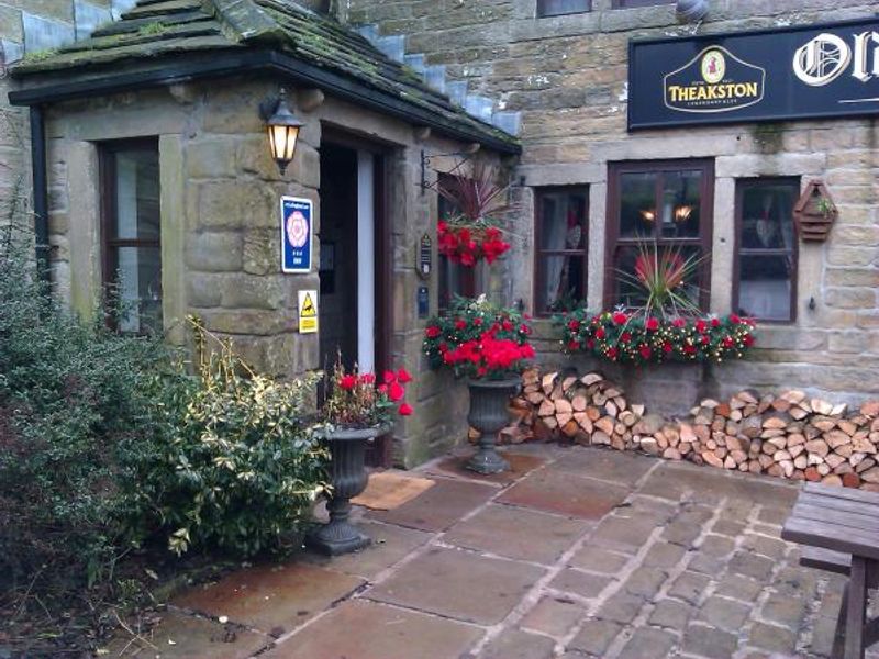 The Old Silent Inn, Stanbury, Haworth. (Pub, External). Published on 23-02-2015