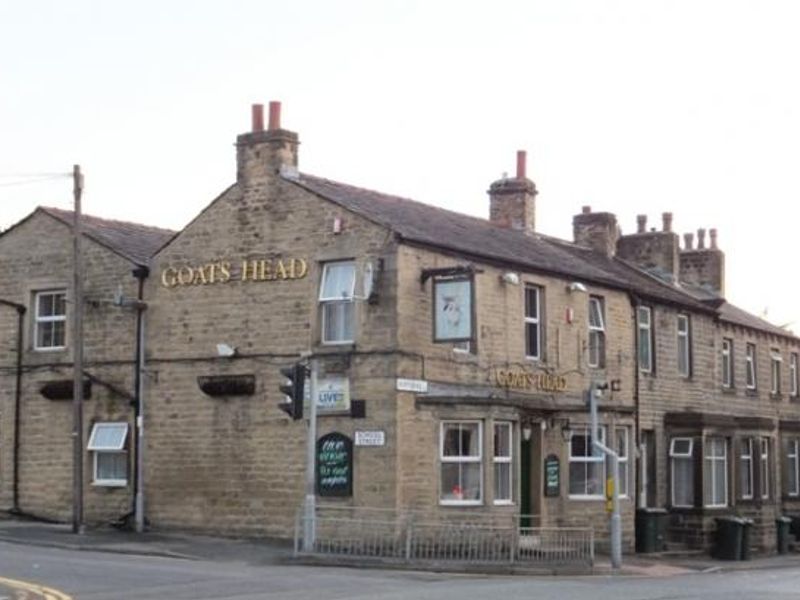 The Goats Head, Steeton lights. (Pub, External, Key). Published on 01-08-2014