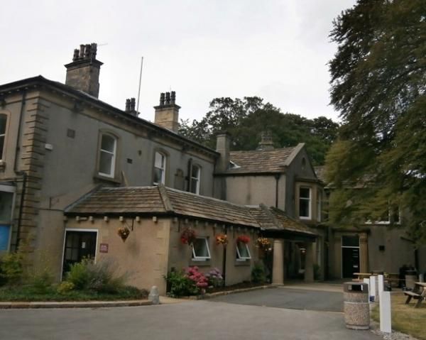 Steeton Hall, Steeton. (Pub, External, Key). Published on 01-08-2014