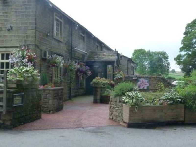 Dog and Gun, Glusburn, Sutton-in-Craven. (Pub, External, Key). Published on 23-01-2015