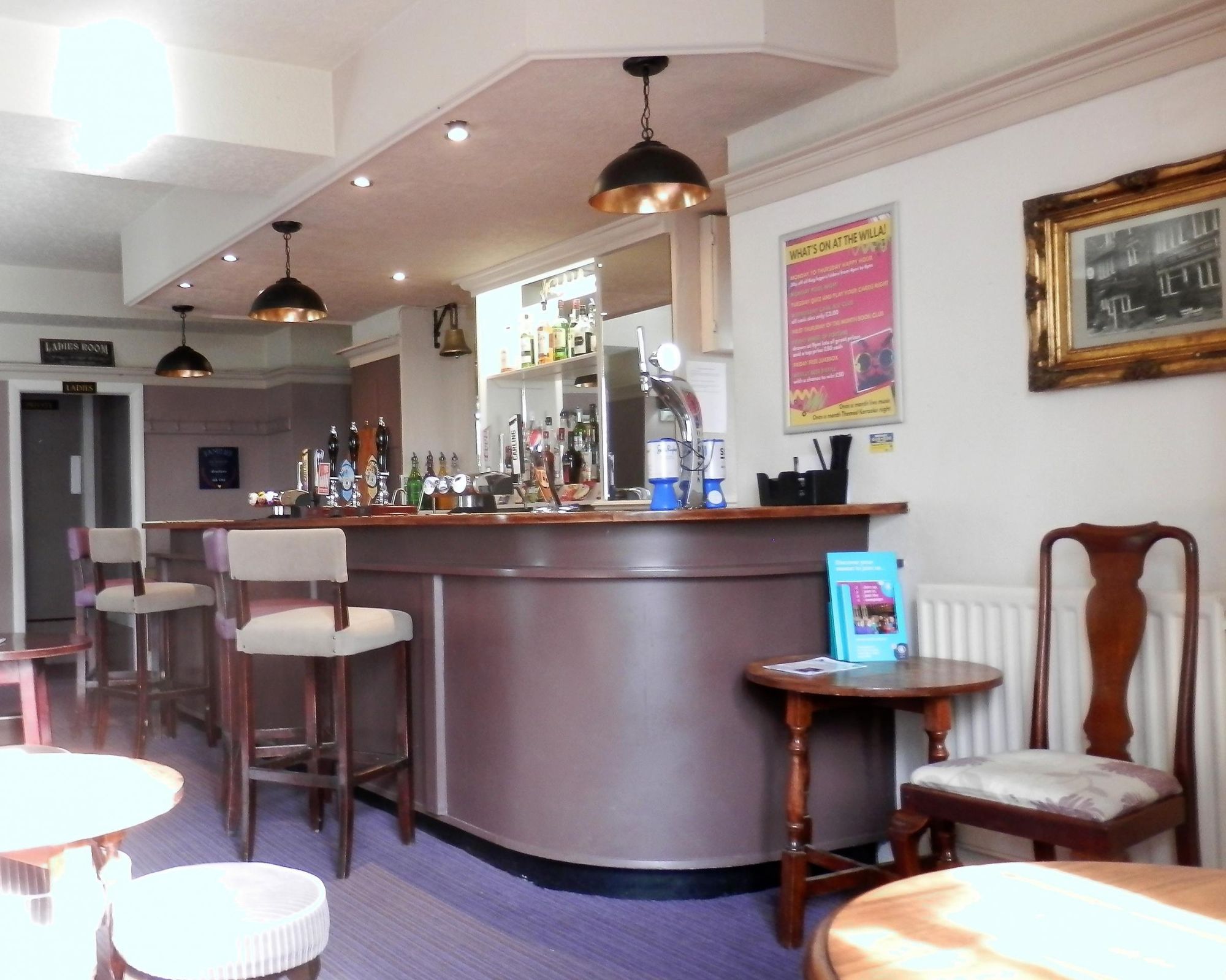 Lounge Bar Feb 2020. (Pub, Bar). Published on 24-02-2020
