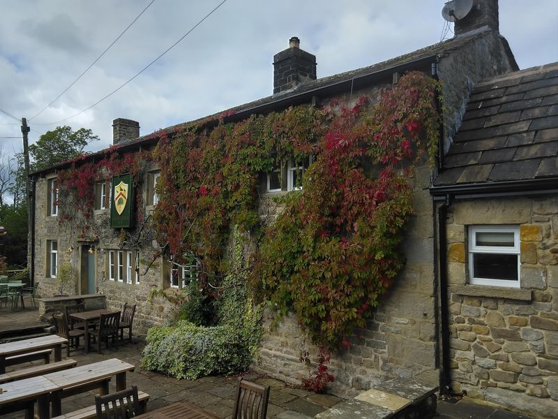 Crowtrees Inn, Previous inn building, August 2023. (Pub, External). Published on 26-08-2023