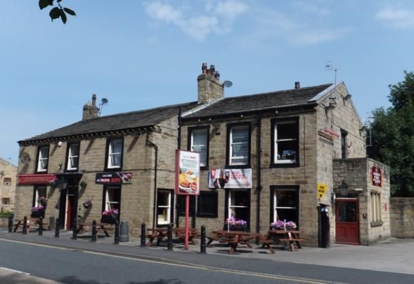 The Roebuck, Utley, Keighley. (Pub, External). Published on 23-01-2015