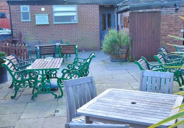 (Pub, Garden). Published on 09-02-2015