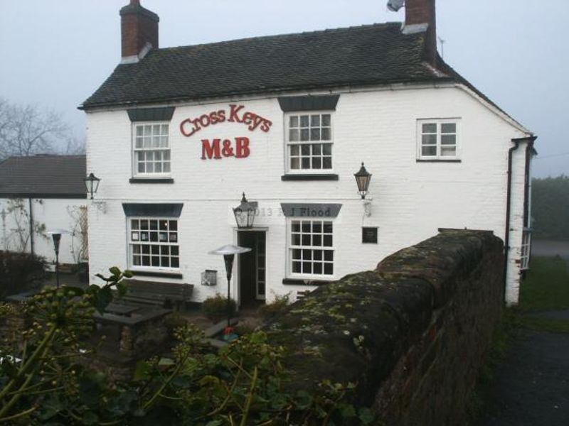 Penkridge Cross Keys exterior 2004. Creative Commons Licence. (Pub, External). Published on 22-07-2013 