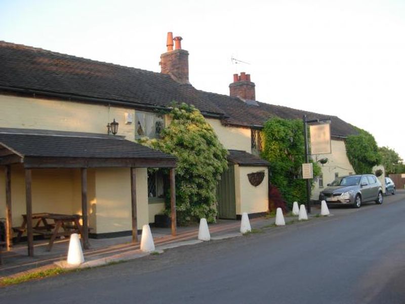 © RJ Flood. Creative Commons Licence CC BY-NC. (Pub, External, Key). Published on 28-09-2013