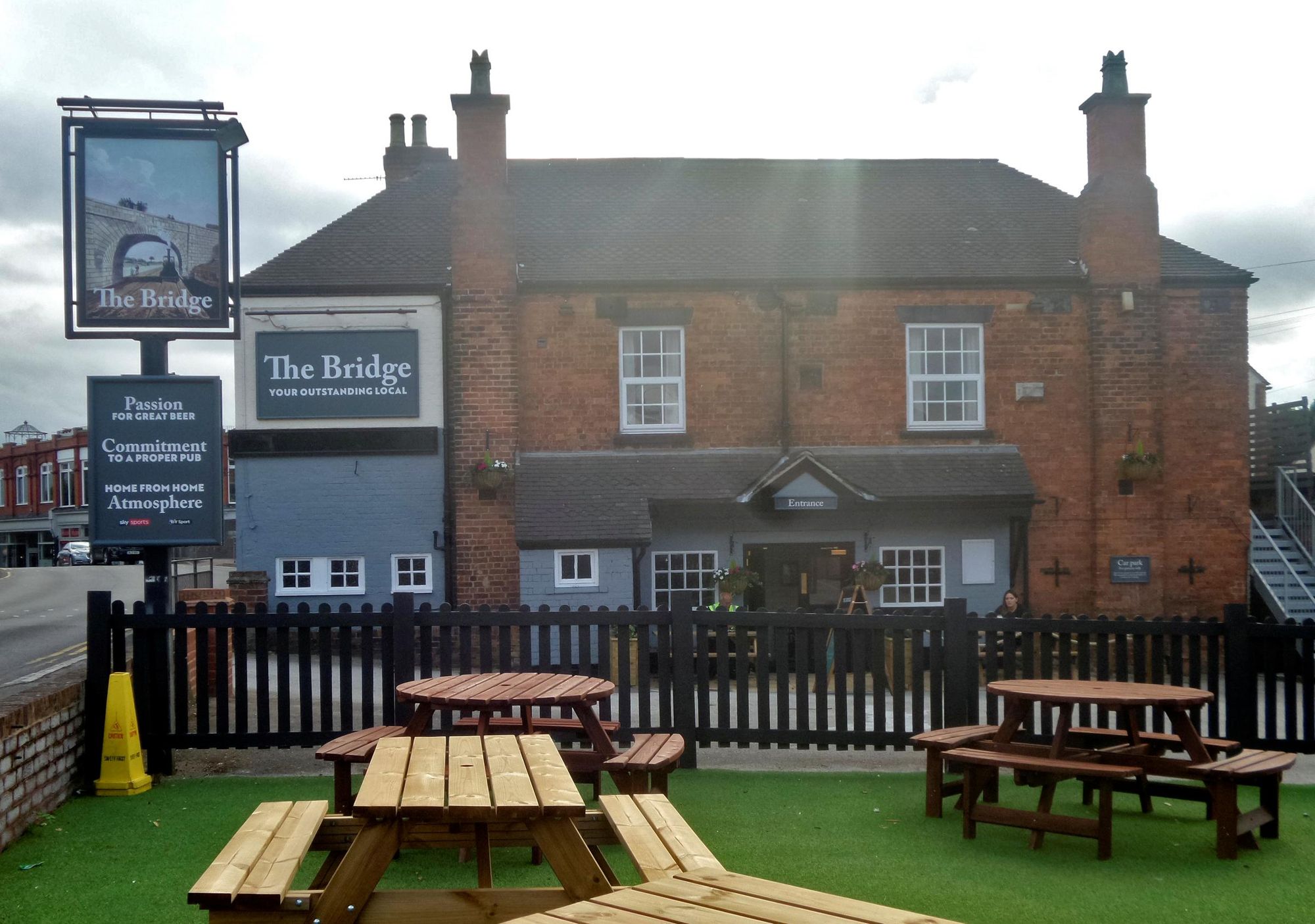 (Pub, External, Garden). Published on 30-08-2018