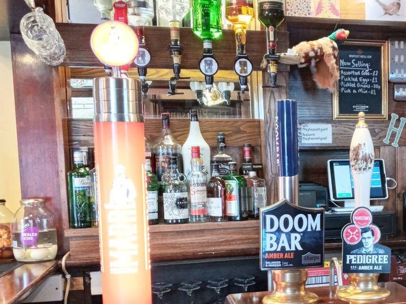 (Pub, Bar). Published on 14-04-2024 