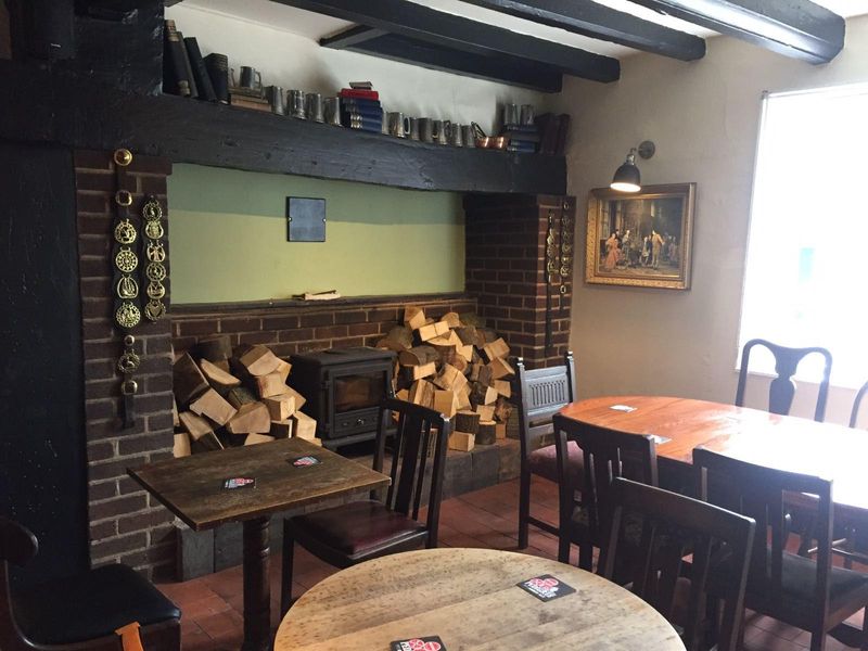 Kings Arms in 2017 interior. (Pub, Bar). Published on 01-11-2017 