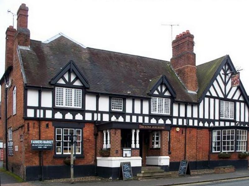 The Kings Arms in 2011. (Pub, External). Published on 25-07-2013