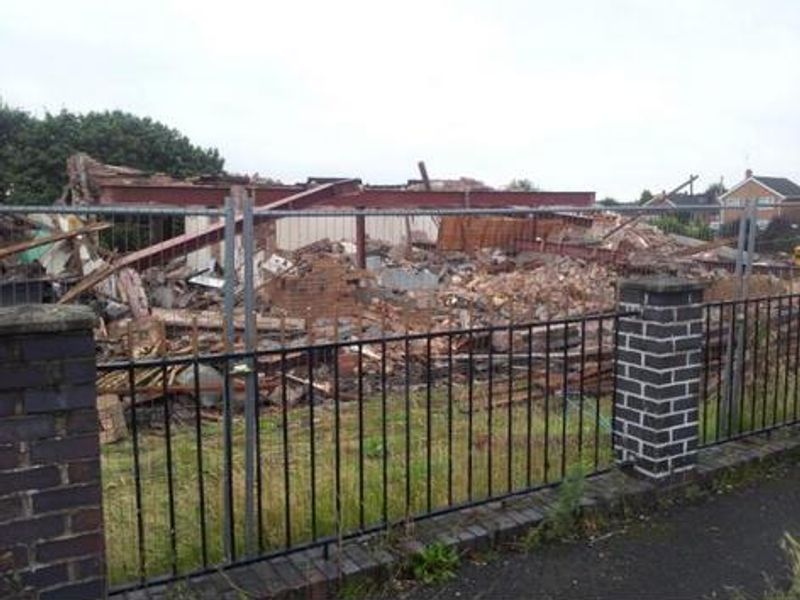 the Bonnie Gem demolition site. (Pub, External). Published on 14-09-2014
