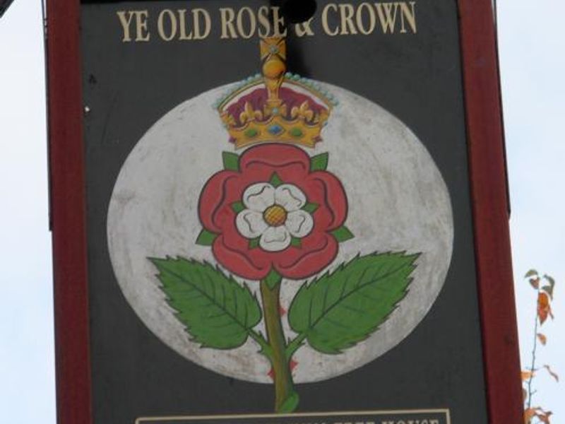 Sign in 2007 © RJ Flood. Creative Commons Licence CC BY-NC. (Pub, Sign). Published on 23-07-2013 