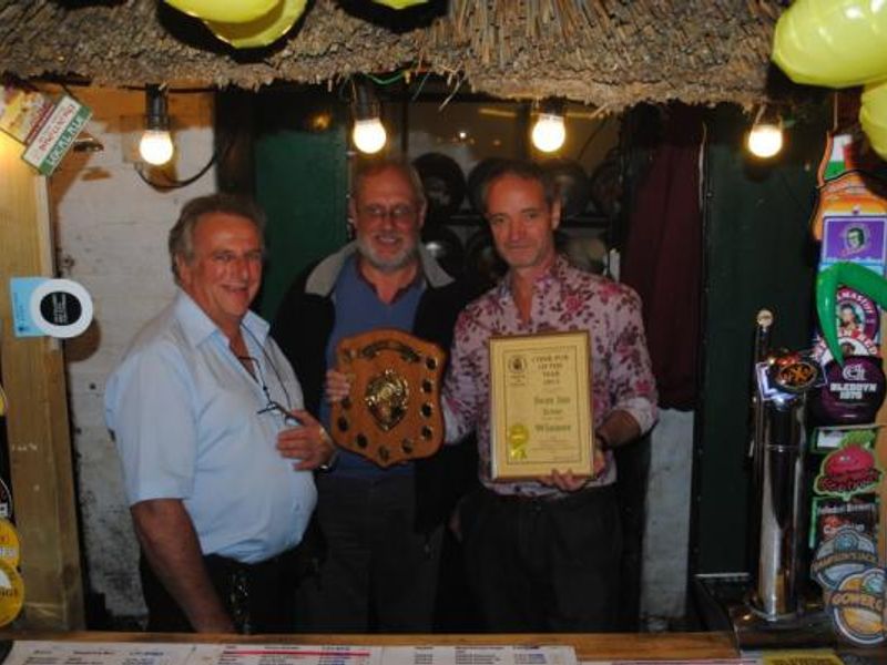 Branch Cider Pub of the Year July 2012. (Pub, Publican, Branch, Award). Published on 23-07-2013