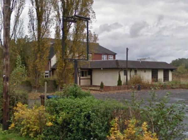 The boarded up pub in 2012. (Pub, External). Published on 13-08-2014