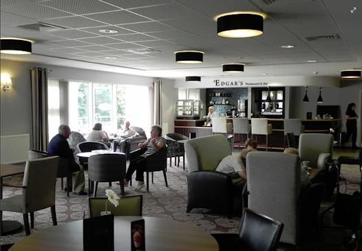 (Restaurant). Published on 07-08-2014