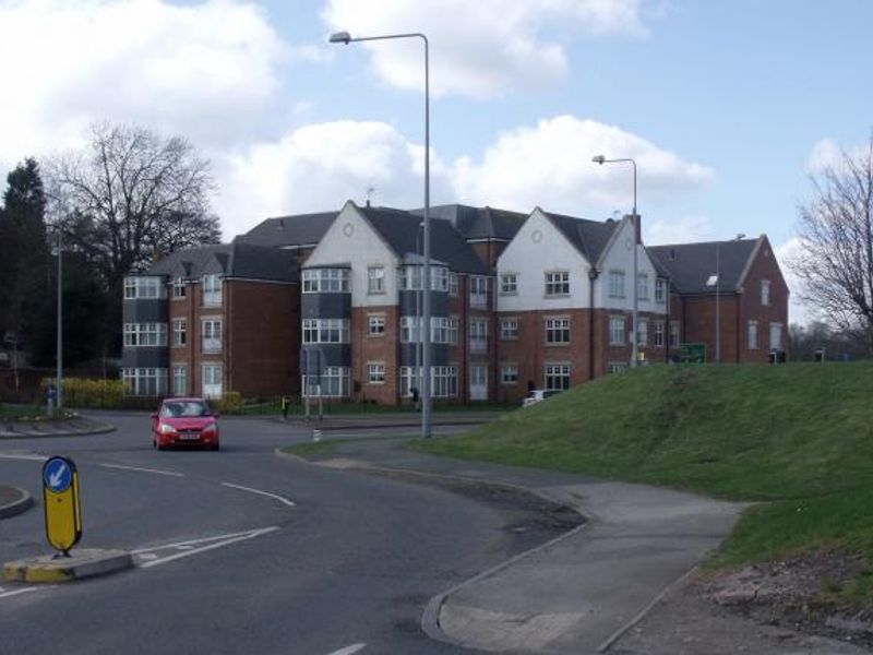 The site in 2013. Apartments. Creative Commons Licence CC BY-NC. (External). Published on 20-09-2013