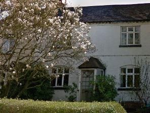 The former New Inn, now residential. (External). Published on 30-09-2020