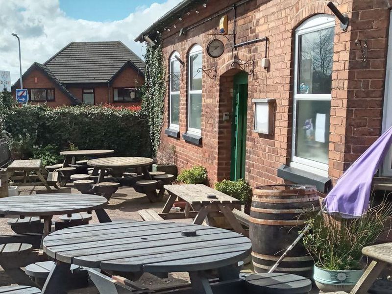 (Pub, Garden). Published on 14-04-2024 