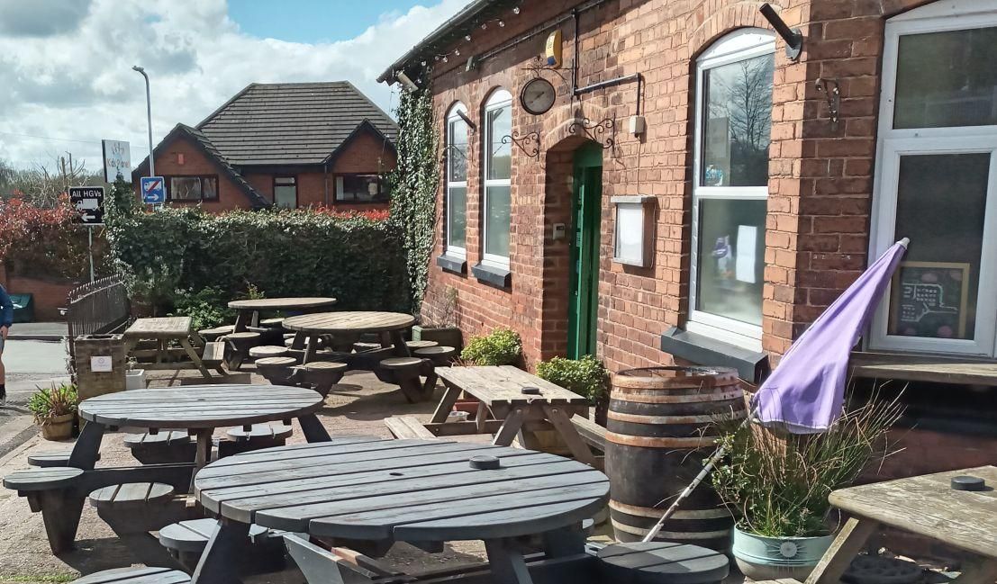 (Pub, Garden). Published on 14-04-2024