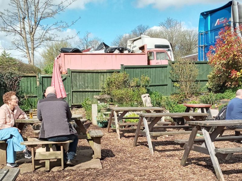 (Pub, Garden). Published on 14-04-2024 