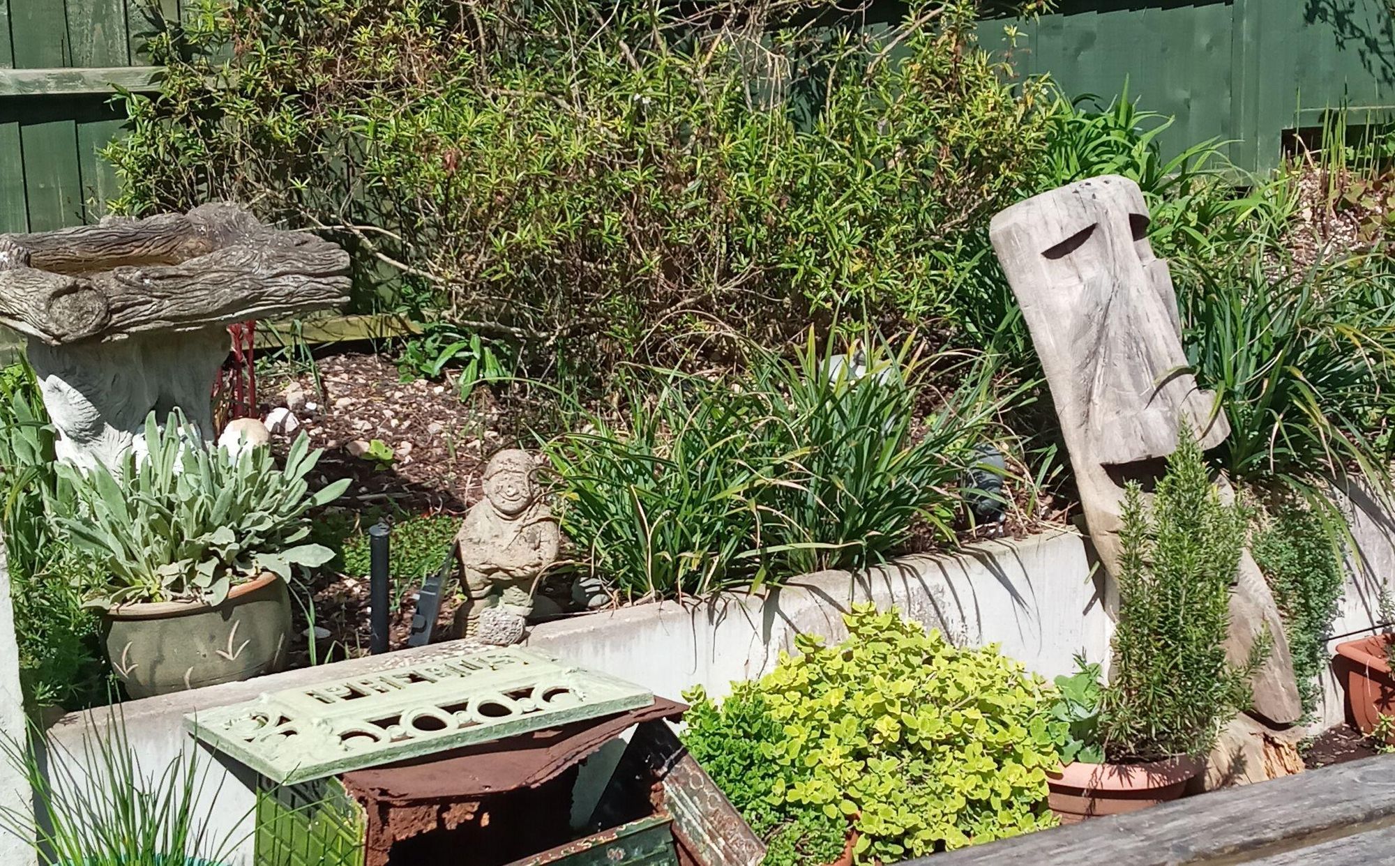 (Pub, Garden). Published on 14-04-2024