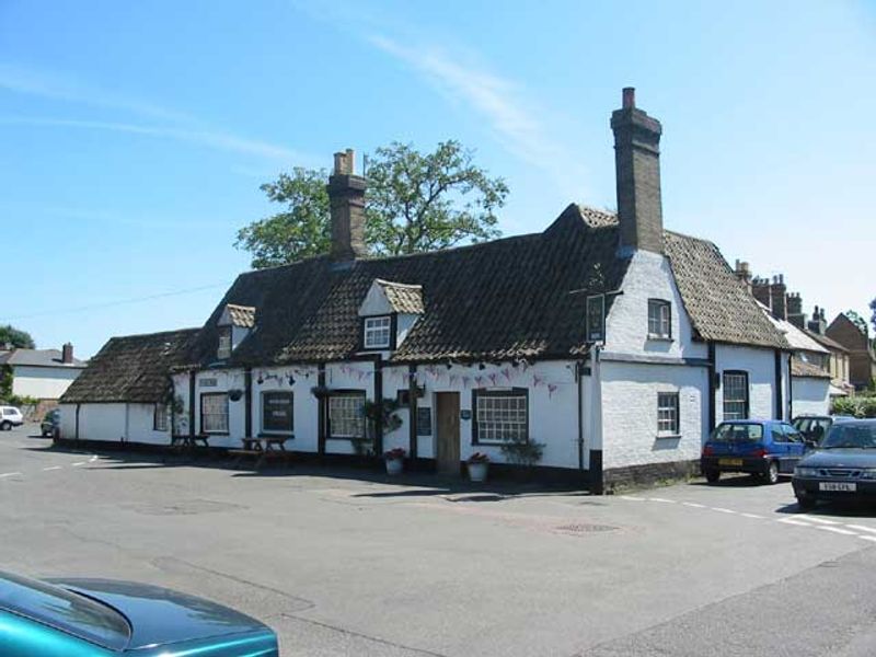 Three Horseshoes - Houghton and Wyton. (Pub). Published on 06-11-2011