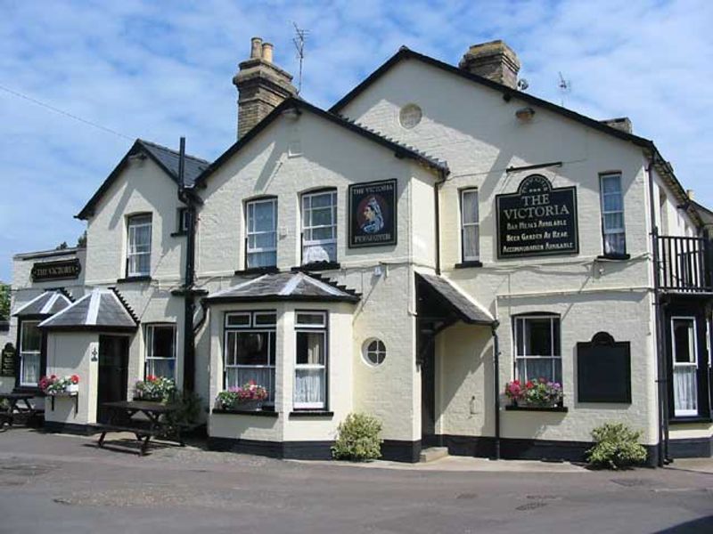 Victoria - Huntingdon. (Pub). Published on 06-11-2011
