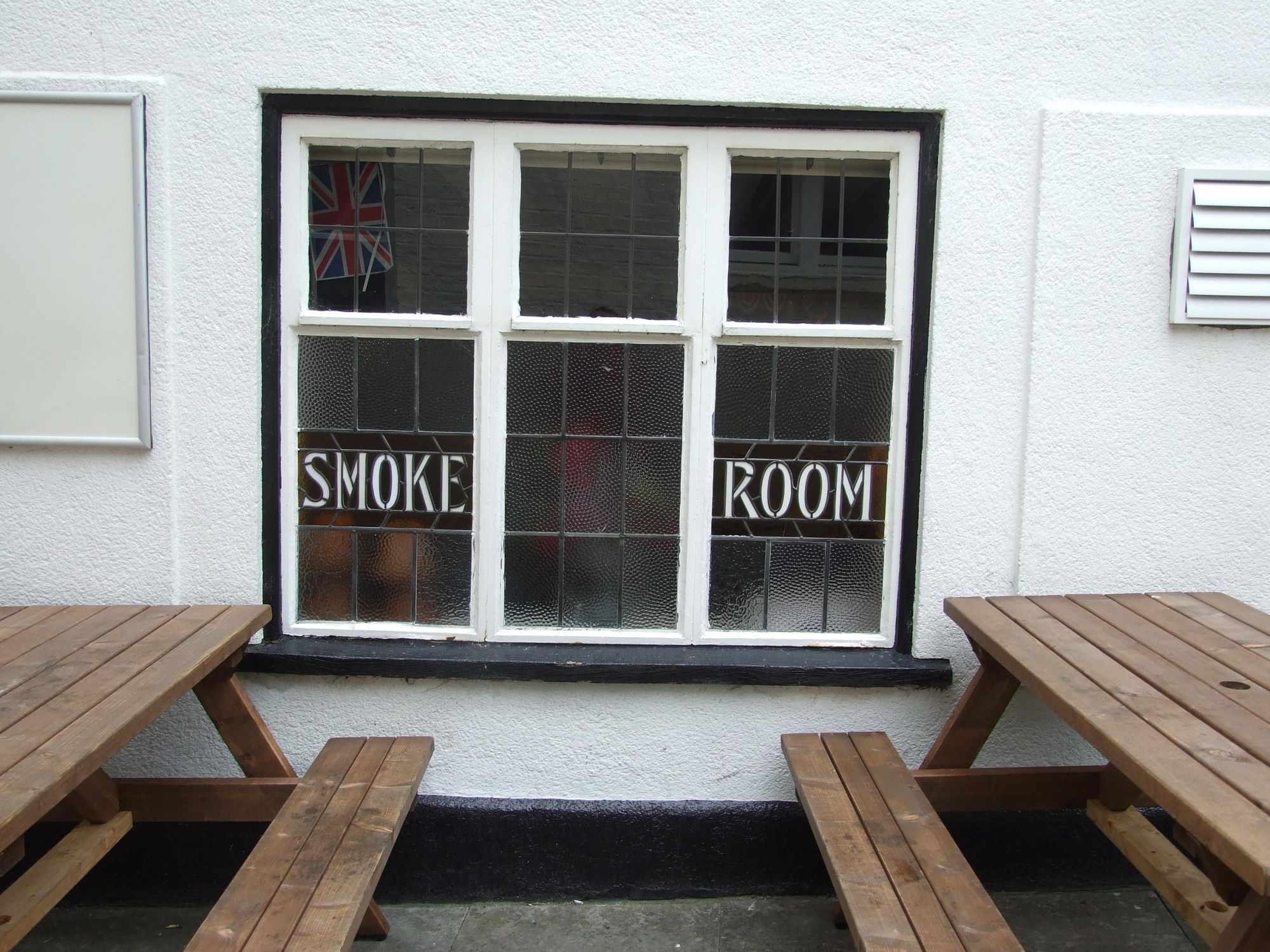 window detail. (Pub, External). Published on 17-07-2017