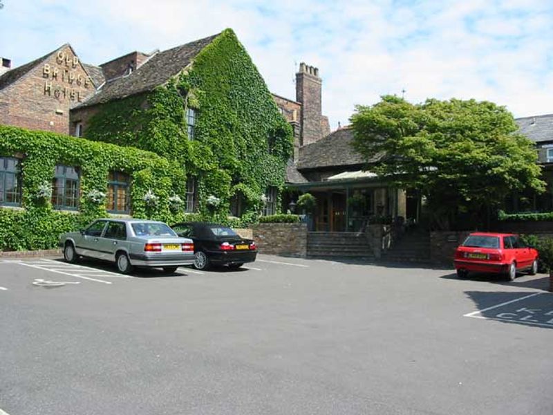 Old Bridge Hotel - Huntingdon. (Pub). Published on 06-11-2011