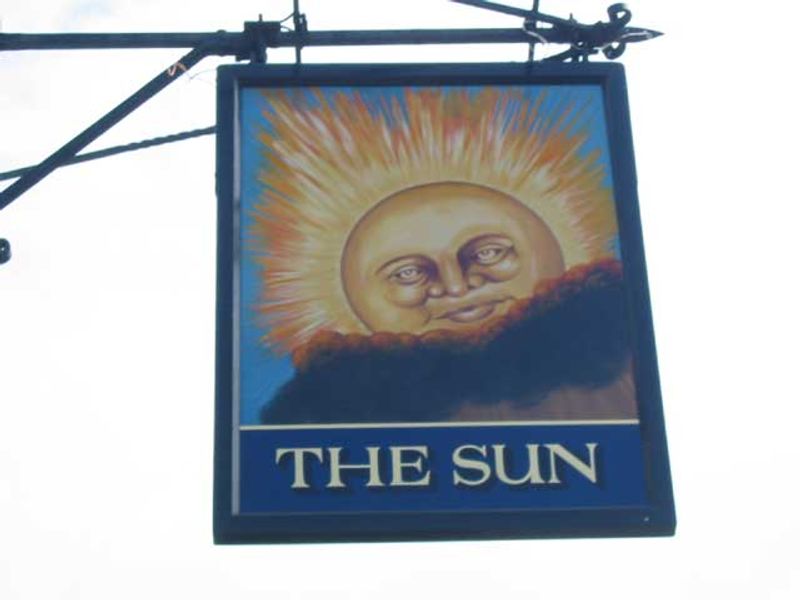 Sun - Huntingdon. (Pub). Published on 06-11-2011