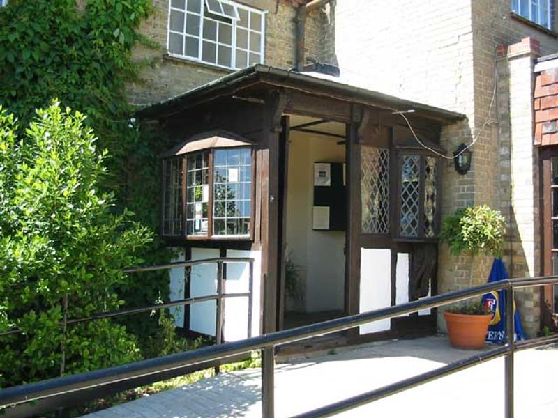 Pike and Eel - Needingworth. (Pub). Published on 06-11-2011 
