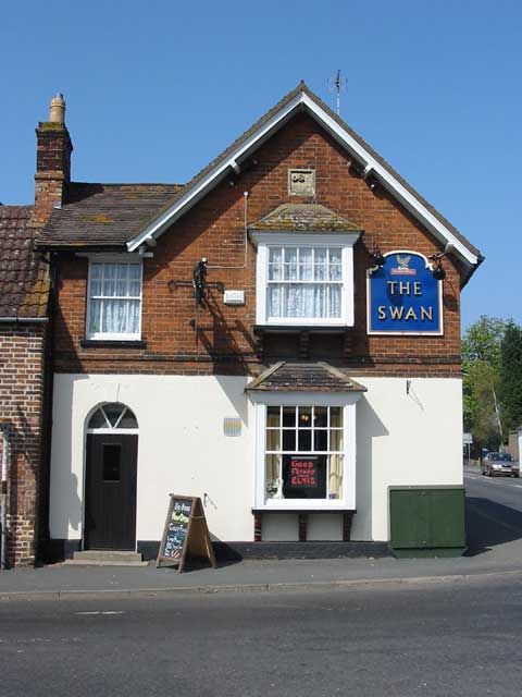 Swan - Offord Cluny. (Pub). Published on 06-11-2011