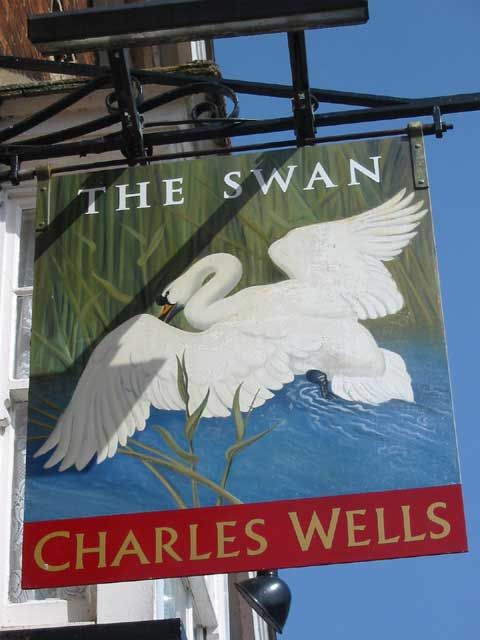 Swan - Offord Cluny. (Pub). Published on 06-11-2011