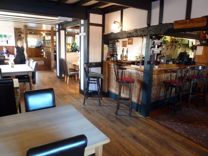Offord Darcy - Horseshoes. (Pub, Bar). Published on 13-10-2013 