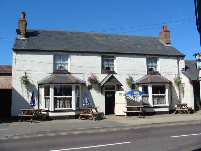 Black Bull - Somersham. (Pub). Published on 06-11-2011